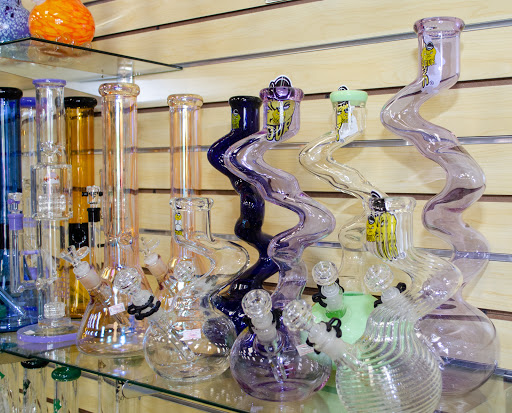 Tobacco Shop «Supernova Smoke Shop #6», reviews and photos, 6025 Callaghan Rd, San Antonio, TX 78228, USA