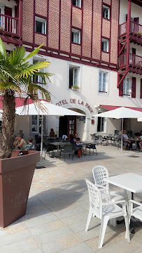 Atmosphère du Restaurant Hôtel de la Paix à Saint-Palais - n°2