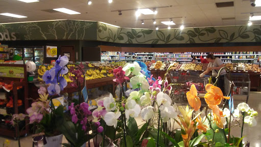 Grocery Store «Kroger», reviews and photos, 1664 E Stone Dr, Kingsport, TN 37660, USA