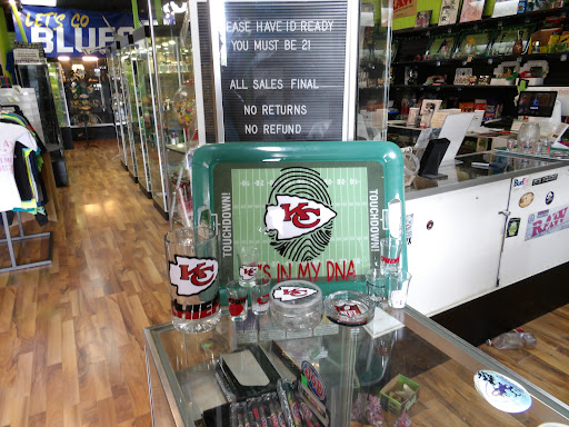 Tobacco Shop «Hypnotized Smoke Shop», reviews and photos, 2967 Patterson Rd, Florissant, MO 63031, USA