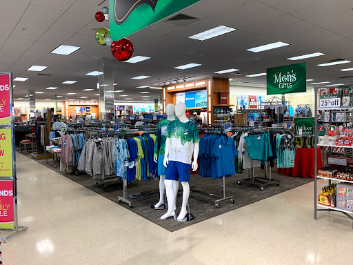 Department Store «Bealls Store», reviews and photos, 3659 Wedgewood Ln, The Villages, FL 32162, USA