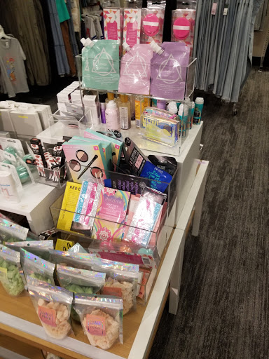 Department Store «Target», reviews and photos, 41 Robert Dr, South Easton, MA 02375, USA