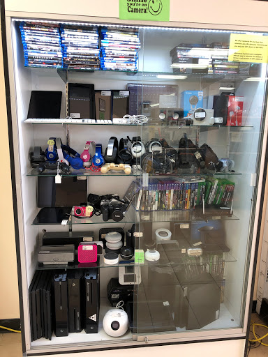 Pawn Shop «Royal Pawn», reviews and photos, 13180 Farm to Market Rd 529 G, Houston, TX 77041, USA