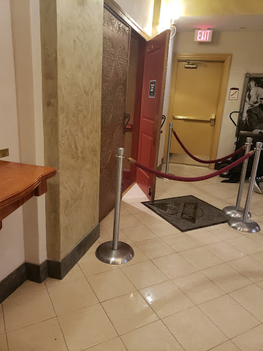 Non-Profit Organization «Earl Smith Strand Theatre», reviews and photos, 117 N Park Square, Marietta, GA 30060, USA