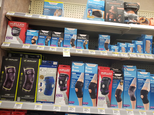 Drug Store «Walgreens», reviews and photos, 593 Market St, Elmwood Park, NJ 07407, USA