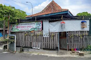 Ayam Kampung Goreng Mbah Karto "TÈMBÈL" 2 image