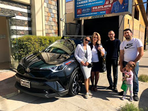 LUSNAK MOTORS AUTO SALES & LEASING image