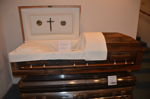 Funeral Home «Hall-Baker Funeral Home», reviews and photos, 339 E Main St, Plainfield, IN 46168, USA