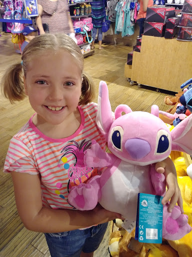 Toy Store «Disney Store», reviews and photos, 400 S Baldwin Ave, Arcadia, CA 91007, USA