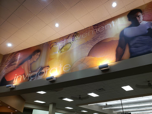 Gym «LA Fitness», reviews and photos, 3223 Fairlane Dr, Allen Park, MI 48101, USA
