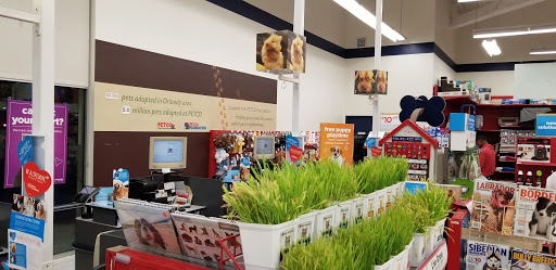 Pet Supply Store «Petco Animal Supplies», reviews and photos, 4616 Millenia Plaza Way, Orlando, FL 32839, USA