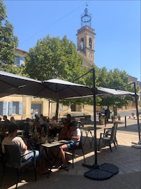 Atmosphère du Restaurant Les Escaravats à Remoulins - n°6