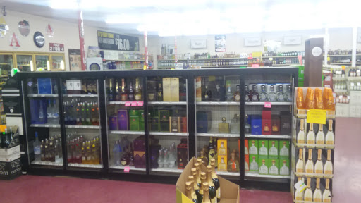 Liquor Store «Liquor Barrel», reviews and photos, 301 Wheelock Pkwy, St Paul, MN 55130, USA
