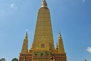 Wat Maha That Wachiramongkol (Wat Bang Thong) image
