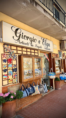 Giorgio e Elga Via Roma, 151, 57034 Marina di Campo LI, Italia