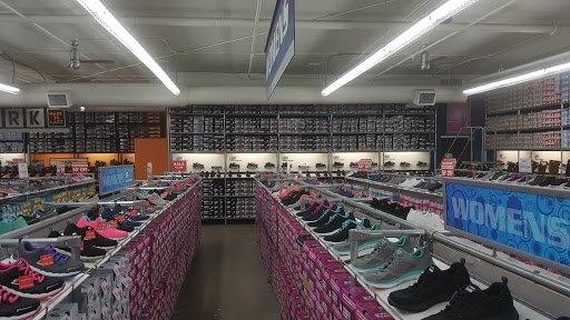 Shoe Store «SKECHERS Factory Outlet», reviews and photos, 675 E 2100 S, Salt Lake City, UT 84106, USA