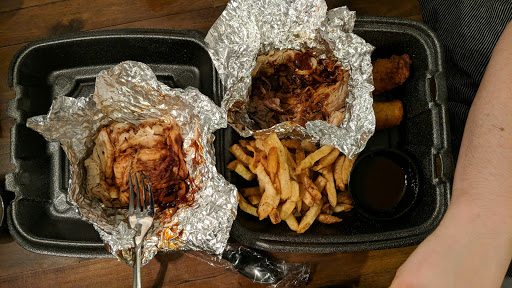 Barbecue Restaurant «Q-BBQ», reviews and photos, 124 N Marion St, Oak Park, IL 60301, USA