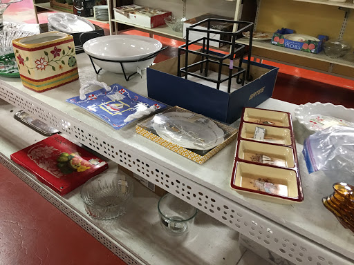 Thrift Store «McChord Thrift Shop», reviews and photos, Battery Rd & 4th St #717, McChord AFB, WA 98438, USA