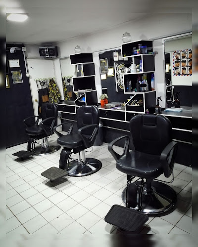 Opiniones de BarberShop El Guerrero en Los Andes - Barbería