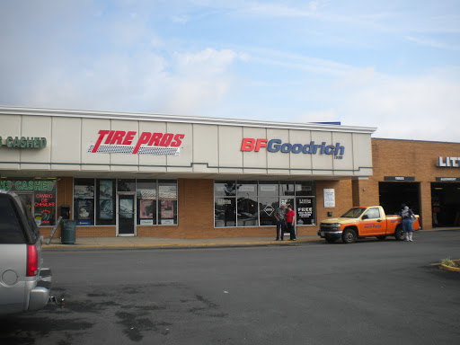 Tire Shop «Little Tire Co. Tire Pros», reviews and photos, 5041 Jefferson Davis Hwy, Fredericksburg, VA 22408, USA