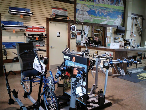 Auto Parts Store «Rack Attack Minneapolis», reviews and photos, 4170 Excelsior Blvd, St Louis Park, MN 55416, USA