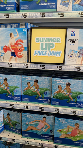 Variety Store «Five Below», reviews and photos, 23678 US Hwy 19 N, Clearwater, FL 33765, USA