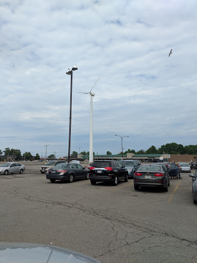 Grocery Store «Apples Grocery Store», reviews and photos, 4100 Ivanhoe Ave, Sheffield Lake, OH 44054, USA