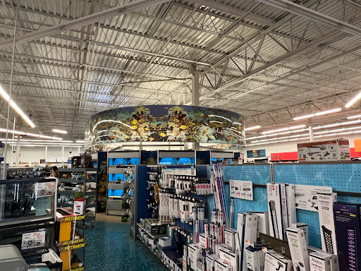 Pet Supply Store «Petco Animal Supplies», reviews and photos, 2230 Marlton Pike W #3, Cherry Hill, NJ 08002, USA