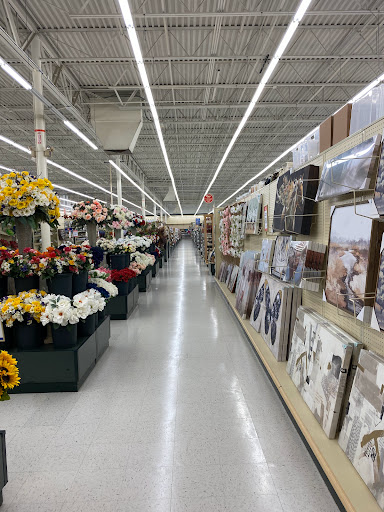 Craft Store «Hobby Lobby», reviews and photos, 4250 28th St SE, Kentwood, MI 49512, USA