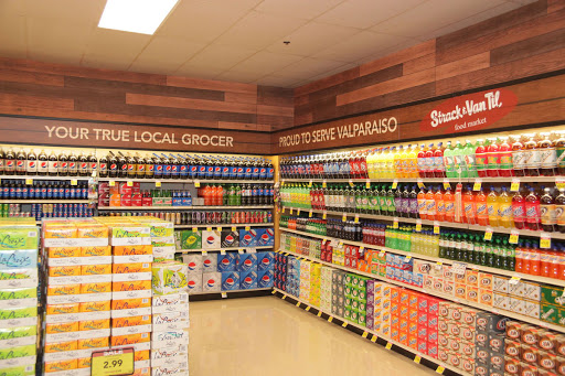 Grocery Store «Strack & VanTil Food Market», reviews and photos, 2168 W US Hwy 30, Valparaiso, IN 46385, USA