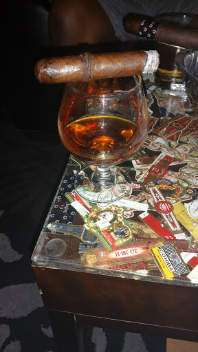 Tobacco Shop «Sikar cigar Lounge & Bar», reviews and photos, 1624 Delaware Ave, Wilmington, DE 19806, USA