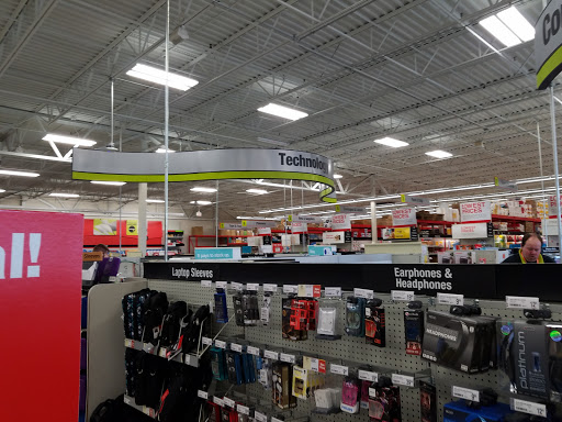 Office Supply Store «Staples», reviews and photos, 3601 Towne Blvd, Franklin, OH 45005, USA