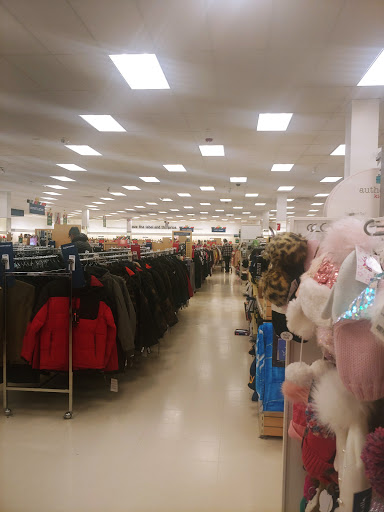 Department Store «Marshalls», reviews and photos, 8483 Grand River Ave, Brighton, MI 48116, USA