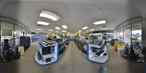 Pawn Shop «La Familia Pawn and Jewelry», reviews and photos, 2057 Americana Blvd, Orlando, FL 32839, USA