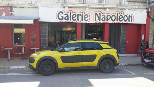 Auto-École Galerie Napoléon à Brienne-le-Château, Aube