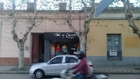 Sol y Luna Boutique