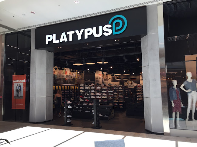 Comments and reviews of Platypus Shoes Bayfair