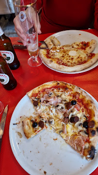 Pizza du Restaurant italien La Giostra à Saint-Rémy-lès-Chevreuse - n°14
