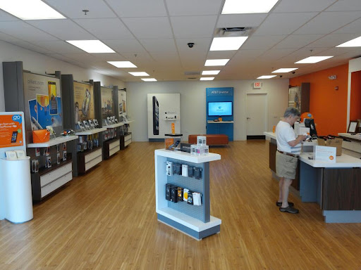 Cell Phone Store «AT&T Authorized Retailer», reviews and photos, 10181 W Commercial Blvd, Tamarac, FL 33351, USA