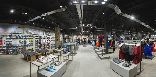 Adidas Store Barcelona - Portal Del Ángel