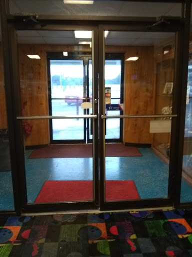 Bowling Alley «Metro 24 Bowling Center», reviews and photos, 3003 John R. Lynch St, Jackson, MS 39209, USA