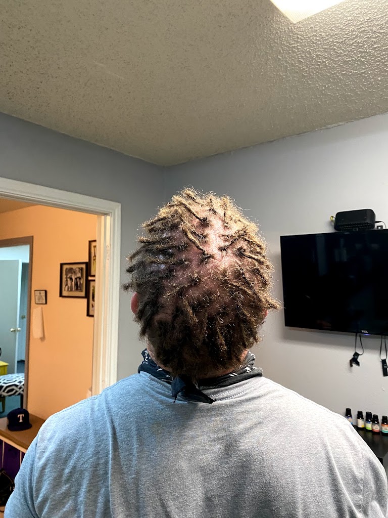 CDMHair Studio 76017