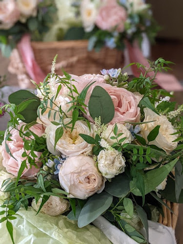 Reviews of Gaye Drummond Flowers in Colchester - Florist