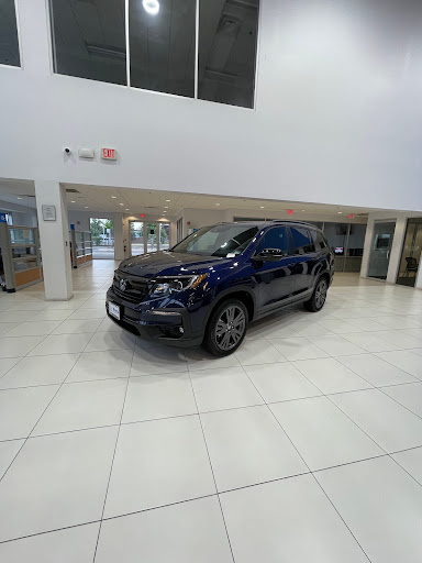 Honda Dealer «Honda Of Chantilly», reviews and photos, 4175 Stonecroft Blvd, Chantilly, VA 20151, USA