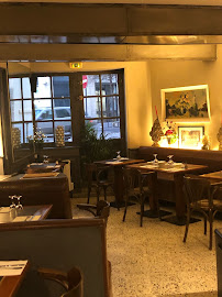 Atmosphère du Restaurant Le Massilia-Le Bouchon Biterrois à Béziers - n°13