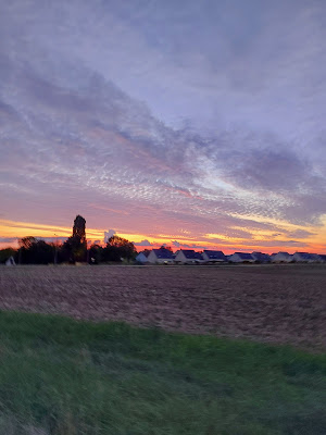 Les nonains à Auneau-Bleury-Saint-Symphorien
