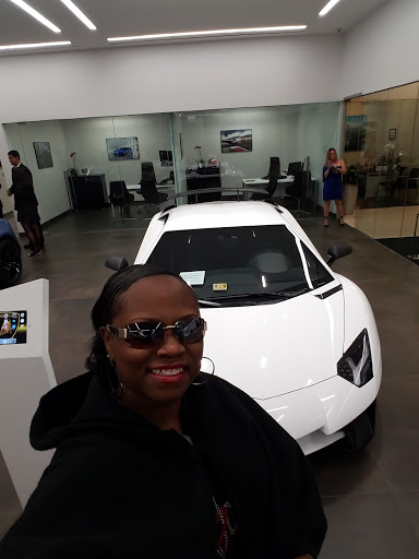 Car Dealer «Rolls-Royce Motor Cars Sterling», reviews and photos, 21826 Pacific Blvd, Sterling, VA 20166, USA