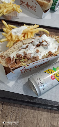 Plats et boissons du Restaurant turc Turquoise Kebab à Givors - n°8