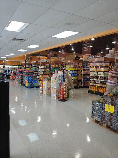 Supermarket «Superfood Marketplace - Allentown, PA», reviews and photos, 704 W Emmaus Ave, Allentown, PA 18103, USA