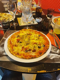 Pizza du Pizzeria La Grignotte à Oraison - n°4